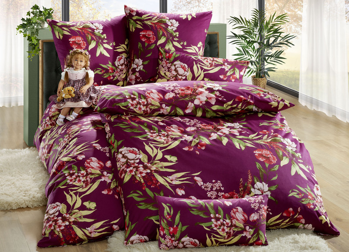 Bettwäschegarnituren - Beidseitig bedruckte Bettwäsche-Garnitur, in Größe 111 (40/80 cm + 135/200 cm) bis 115 (80/80 cm + 155/220 cm), in Farbe DUNKELBLAU Ansicht 3