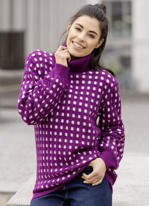 Langarm - Pullover in Strukturdessin, in Größe L(44/46) bis XXL(52/54), in Farbe BEERE-WEISS Ansicht 1