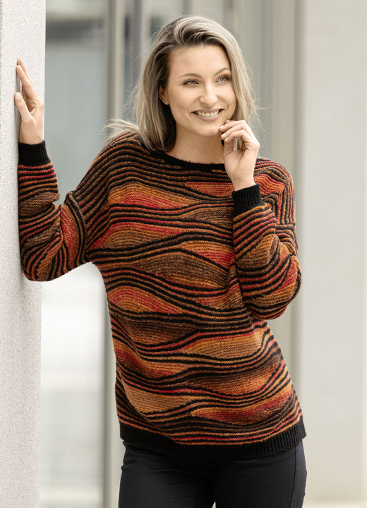 Pullover - Pullover in aufwendigem Dessin Pullover - Pullover in aufwendigem Dessin, in Größe L(44/46) bis XXL(52/54), in Farbe SCHWARZ-ORANGE-MULTICOLOR