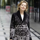 Strickjacken - Strickjacke in Jacquard-Dessin – Farbe SCHWARZ-WEISS – Ansicht 1 Strickjacken - Strickjacke in Jacquard-Dessin, in Größe 038 bis 054, in Farbe SCHWARZ-WEISS – Farbe SCHWARZ-WEISS – Ansicht 1
