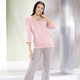 Hosen - Dezent schimmernde Hose – Farbe ECRU-HELLBLAU-ROSA – Ansicht 3 Hosen - Dezent schimmernde Hose, in Größe 018 bis 052, in Farbe ECRU-HELLBLAU-ROSA – Farbe ECRU-HELLBLAU-ROSA – Ansicht 3