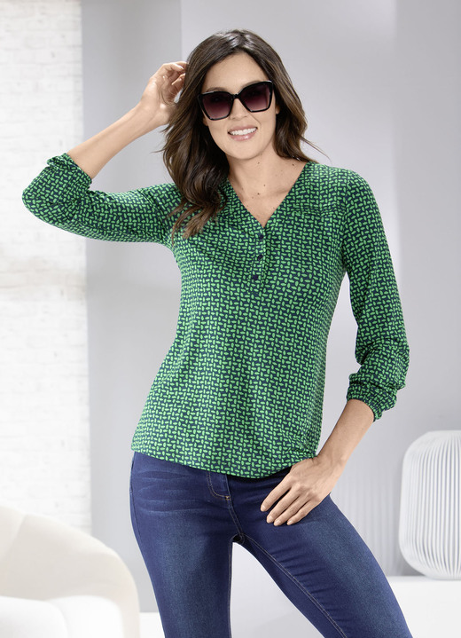 Langarm - Sportives Shirt mit Biesenzier, in Größe 036 bis 052, in Farbe GRÜN-MARINE Ansicht 4