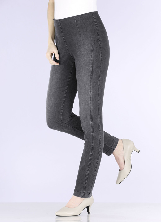 Hosen in Schlupfform - Jeans in Schlupfform, in Größe 018 bis 052, in Farbe DUNKELBLAU Ansicht 6