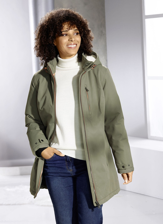 Kurz - Funktionsjacke mit fester Kapuze Ansicht 3 Kurz - Funktionsjacke mit fester Kapuze, in Größe 038 bis 052, in Farbe HELLOLIV Ansicht 3