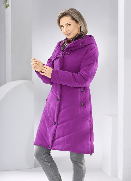 Jacken & Mäntel - Kurzmantel aus recycelten Fasern, in Größe 036 bis 054, in Farbe ZYKLAM Ansicht 2