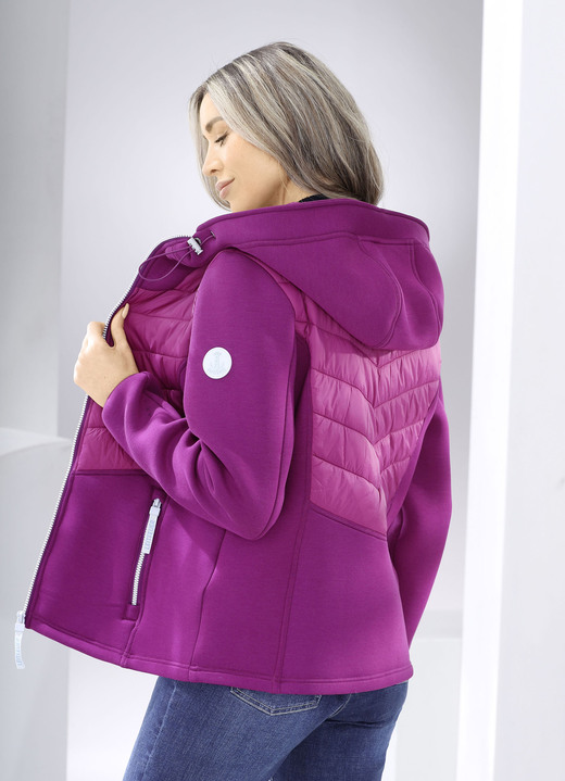 Winterjacken - Jacke im Materialmix, in Größe 034 bis 050, in Farbe ZYKLAM Ansicht 4