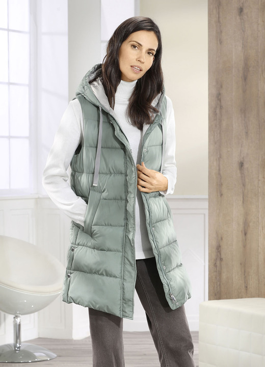 Winterjacken - Weste mit fester Kapuze, in Größe 038 bis 052, in Farbe RESEDAGRÜN Ansicht 2