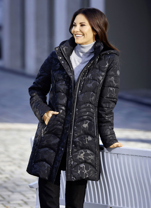 Jacken & Mäntel - Funktions-Kurzmantel mit hohem Tragekomfort, in Größe 038 bis 056, in Farbe SCHWARZ Ansicht 2