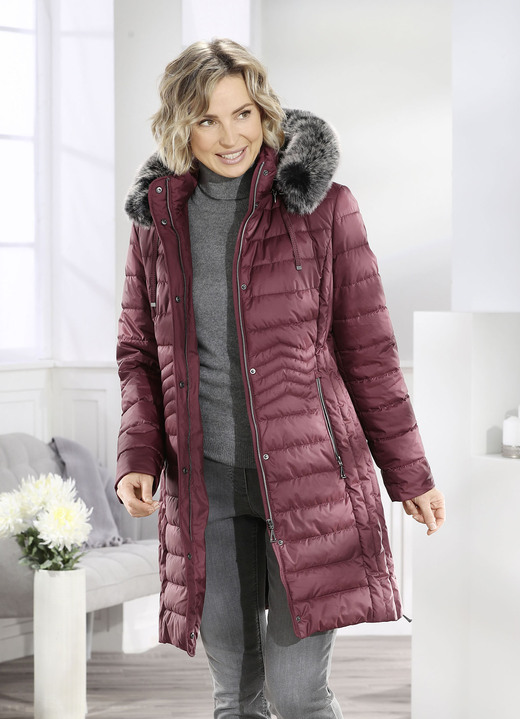 Jacken & Mäntel - Kurzmantel mit seitlicher Längssteppung, in Größe 038 bis 056, in Farbe KASTANIE Ansicht 3