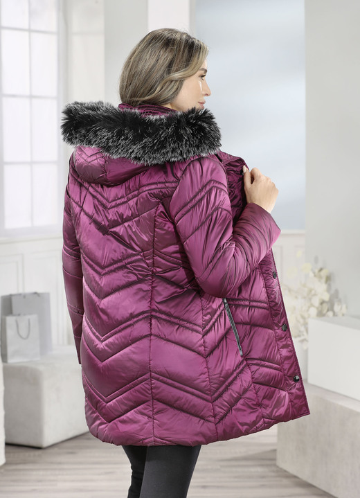 Winterjacken - Jacke mit abnehmbarer Kapuze, in Größe 036 bis 052, in Farbe ZYKLAM Ansicht 2