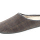 Hausschuhe - Textil-Pantoffel mit herausnehmbarem Fußbett, in Größe 040 bis 046, in Farbe SCHWARZ – Farbe GRAU – Ansicht 1