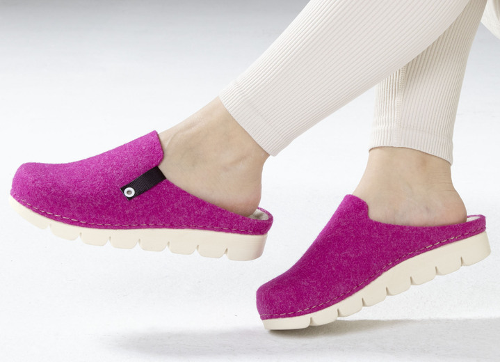 Hausschuhe - Laurina, trendige Damen-Hausschuhe, Weite G, mit anatomisch geformtem Fußbett, in Größe 036 bis 042, in Farbe PINK Ansicht 4