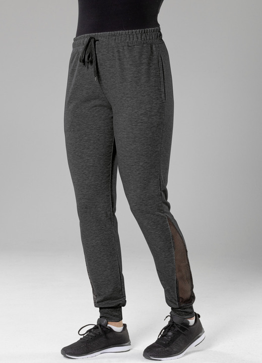 Freizeithosen - Freizeithose mit Netzeinsatz in 4 Farben, in Größe 3XL (52/54) bis XXL (48/50), in Farbe MARINE Ansicht 4