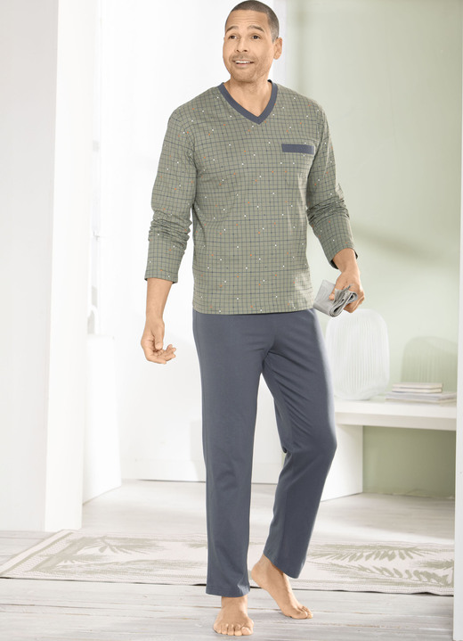 Schlafanzüge - Zweierpack Schlafanzüge mit V-Ausschnitt und offenen Abschlüssen , in Größe 046 bis 062, in Farbe 1X OLIV-GRAFIT, 1X JEANSBLAU-MARINE Ansicht 2