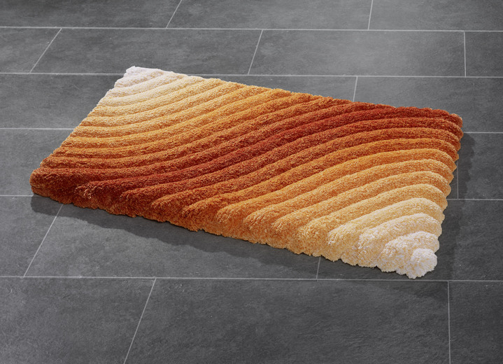 Badgarnituren - Barfußweiche Badgarnitur mit latexierter Rückseite, in Größe 100 (Vorleger halbrund, 50/ 80 cm) bis 112 (WC-Deckelbezug, 47/ 50 cm), in Farbe KARIBIKGRÜN Ansicht 2