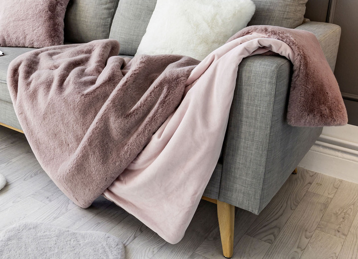 Dekokissen & Hüllen - Kuschelige Wohnaccessoire, in Größe 101 (Fellform, 55x 80 cm) bis 405 (Sitzkissen, 40x 40 cm), in Farbe WEISS Ansicht 10