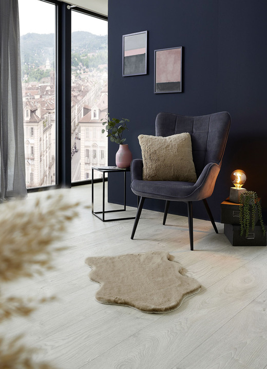 Dekokissen & Hüllen - Kuschelige Wohnaccessoire, in Größe 101 (Fellform, 55x 80 cm) bis 405 (Sitzkissen, 40x 40 cm), in Farbe WEISS Ansicht 14