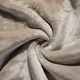 Decken - Superkuschelige Wohndecke in Teddyfleece-Qualität, in Farbe CREME – Farbe TAUPE – Ansicht 3
