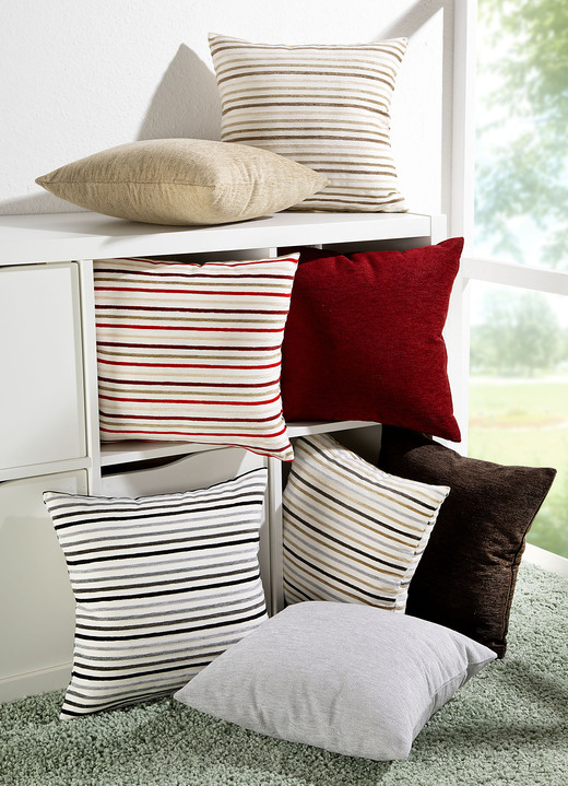 Dekokissen & Hüllen - Kissenbezug in Jacquard-Qualität, in Größe 105 (40x40 cm) bis 110 (50x50 cm), in Farbe BEIGE Ansicht 2