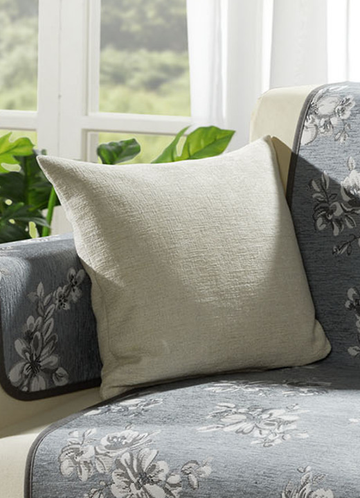 Dekokissen & Hüllen - Kissenbezug in Chenille-Qualität, in Größe 105 (Kissenbezug, 40x40 cm) bis 110 (Kissenbezug, 50x50 cm), in Farbe BEIGE Ansicht 2