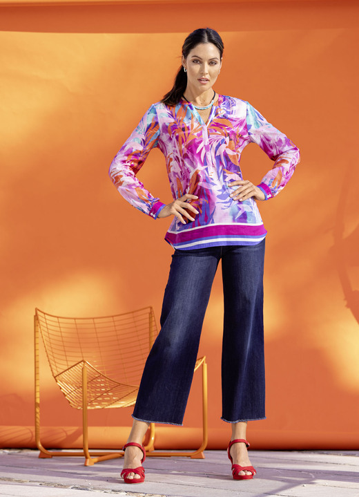 Tuniken - Tunika mit schöner Bordüre, in Größe 036 bis 054, in Farbe KORALLE-FUCHSIA-FLIEDER-BUNT Ansicht 5