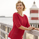 Kurzarm - Pulli in Mustermix – Farbe KIRSCHROT – Ansicht 2 Kurzarm - Pulli in Mustermix, in Größe 036 bis 052, in Farbe KIRSCHROT – Farbe KIRSCHROT – Ansicht 2
