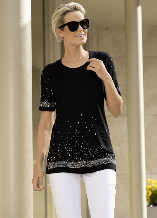 Kurzarm - Shirt mit aufwendig gearbeiteter Strasszier in 2 Farben, in Größe 038 bis 054, in Farbe SCHWARZ Ansicht 1