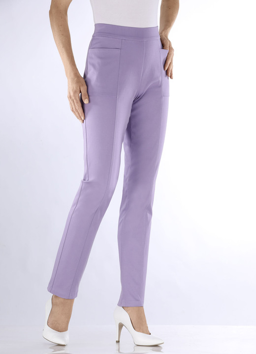 Hosen in Schlupfform - Hose mit abgesteppten Teilungsnähten Ansicht 3 Hosen in Schlupfform - Hose mit abgesteppten Teilungsnähten, in Größe 018 bis 052, in Farbe LAVENDEL Ansicht 3