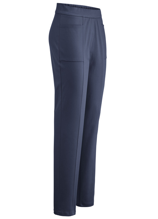 Hosen in Schlupfform - Hose mit abgesteppten Teilungsnähten Ansicht 4 Hosen in Schlupfform - Hose mit abgesteppten Teilungsnähten, in Größe 018 bis 052, in Farbe LAVENDEL Ansicht 4