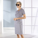 Kurzarm - Kleid mit toller Musterung, in Größe 034 bis 050, in Farbe MARINE-WEISS – Farbe MARINE-WEISS – Ansicht 2