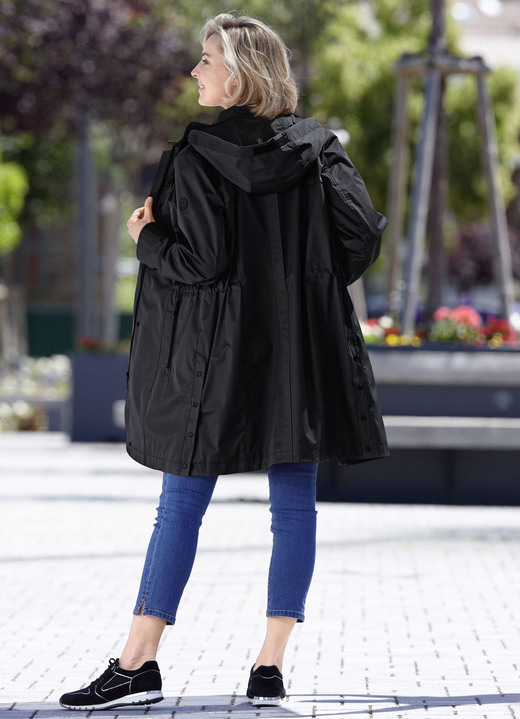 Jacken & Mäntel - Funktions-Kurzmantel mit abnehmbarer Kapuze, in Größe 036 bis 054, in Farbe FEUERROT Ansicht 3