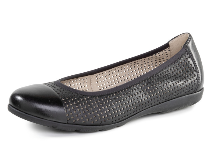 Pumps & Ballerina - Caprice, sommerliche Damen-Ballerinas, Weite G, mit Gummizug, in Größe 036 bis 042, in Farbe SCHWARZ Ansicht 1