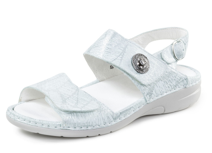 Sandaletten & Pantoletten - Waldläufer Sandale mit Metallschmuck mit Glitzersteinchen, in Größe 4 bis 8 1/2, in Farbe STAHLBLAU Ansicht 4