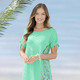Strandkleider - Laurina Kleid mit schimmerndem Druck – Farbe MINT – Ansicht 2 Strandkleider - Laurina Kleid mit schimmerndem Druck, in Größe 036 bis 054, in Farbe PINK – Farbe MINT – Ansicht 2