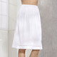 Unterkleider & Unterröcke - Halbrock mit Spitzenband, in Größe 036 bis 056, in Farbe WEISS