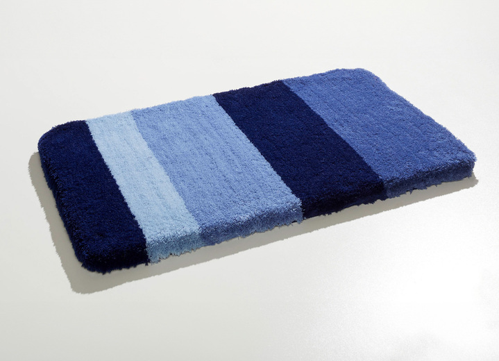 Badgarnituren - Badganitur von Kleine Wolke, in Größe 100 (Vorleger halbrund, 50/ 80 cm) bis 112 (WC-Deckelbezug, 47/ 50 cm), in Farbe BEERE Ansicht 4