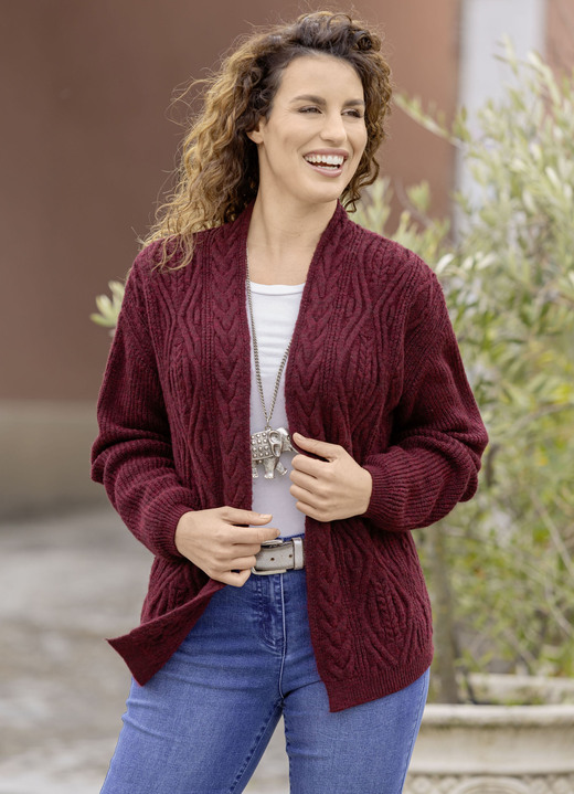 Strickjacken - Strickjacke mit Perlfangakzenten, in Größe L(44/46) bis XXL(52/54), in Farbe BORDEAUX Ansicht 1