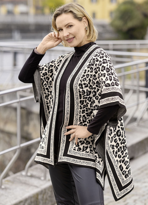 Strickwesten - Poncho in Jacquard-Dessin Strickwesten - Poncho in Jacquard-Dessin, in Größe 1(36-42) bis 3(50-54), in Farbe SCHWARZ-ECRU