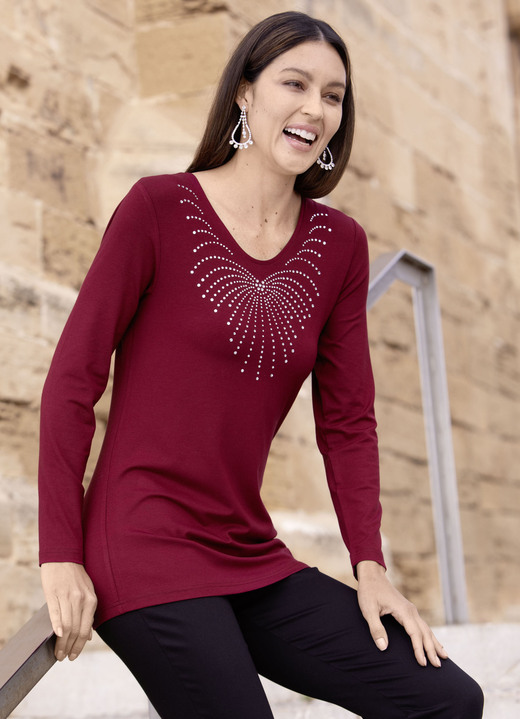 Shirts - Shirt mit abgerundetem V-Ausschnitt in 4 Farben, in Größe 038 bis 054, in Farbe ROYALBLAU Ansicht 2