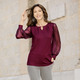 Shirts - Shirt mit langen Chiffonärmeln – Farbe BORDEAUX Shirts - Shirt mit langen Chiffonärmeln, in Größe 036 bis 054, in Farbe MARINE