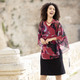 Langarm - Kleid in angesagter Two-in-One-Optik – Farbe SCHWARZ-ROT-BORDEAUX-BUNT – Ansicht 3 Langarm - Kleid in angesagter Two-in-One-Optik, in Größe 036 bis 052, in Farbe SCHWARZ-ROT-BORDEAUX-BUNT – Farbe SCHWARZ-ROT-BORDEAUX-BUNT – Ansicht 3