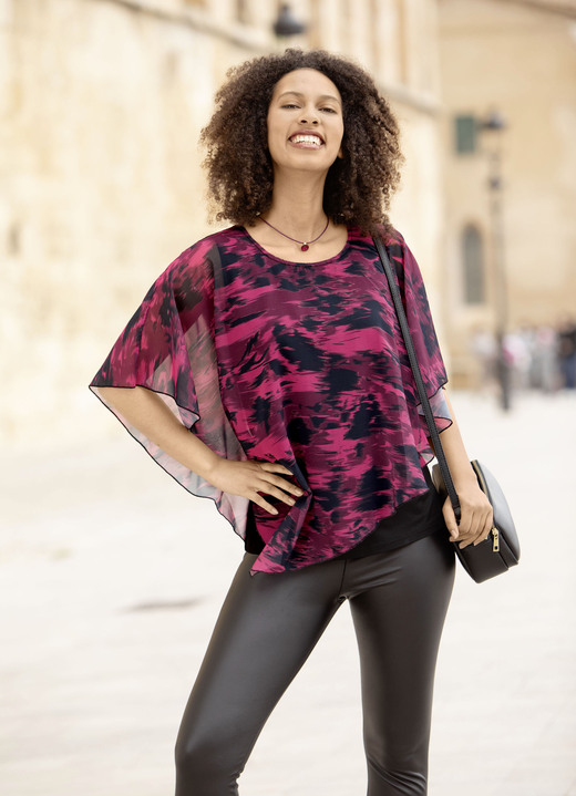 Tuniken - Poncho-Tunika mit eingearbeitetem Top Ansicht 3 Tuniken - Poncho-Tunika mit eingearbeitetem Top, in Größe 036 bis 054, in Farbe SCHWARZ-BEERE-ROT Ansicht 3