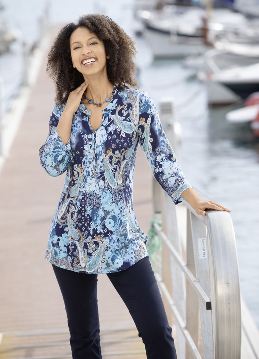 Tuniken - Shirt-Tunika mit Zierknopfleiste Ansicht 3 Tuniken - Shirt-Tunika mit Zierknopfleiste, in Größe 036 bis 054, in Farbe TÜRKIS-MARINE-CAMEL-BUNT Ansicht 3