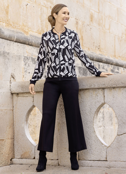 Langarm - Blusenjacke mit schwarzen Rippenbündchen, in Größe 036 bis 052, in Farbe SCHWARZ-WEISS-GRAU Ansicht 3