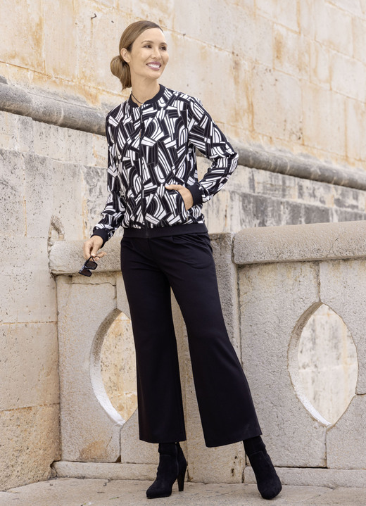 Langarm - Blusenjacke mit schwarzen Rippenbündchen, in Größe 036 bis 052, in Farbe SCHWARZ-WEISS-GRAU Ansicht 2