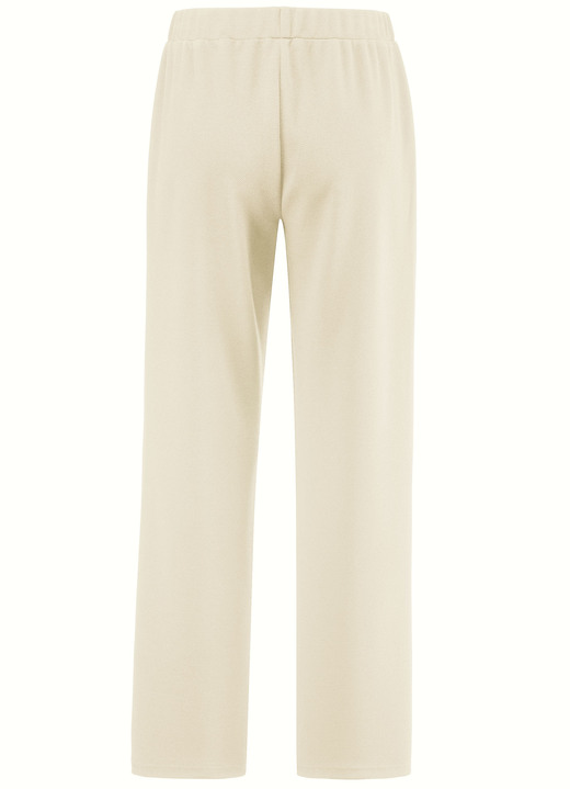 Hosen in Schlupfform - Hose mit dekorativen Zierknöpfen, in Größe 019 bis 054, in Farbe PFLAUME Ansicht 17