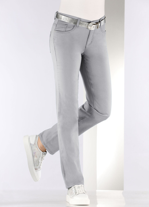 Hosen mit Knopf- und Reißverschluss - Softe Hose in 5-Pocket-Form, in Größe 017 bis 050, in Farbe BORDEAUX Ansicht 12