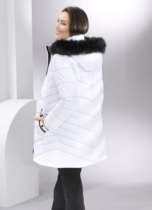 Winterjacken - Longjacke mit abnehmbarer Kapuze, in Größe 036 bis 052, in Farbe WEISS Ansicht 2