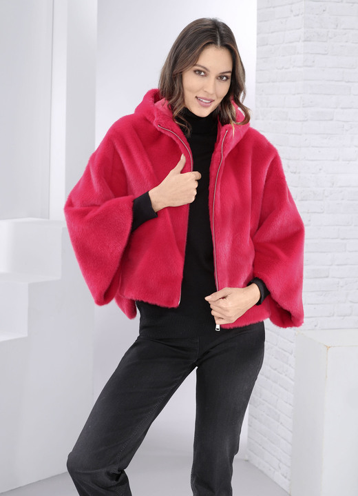 Kunstpelzjacken - Kurzjacke in Cape-Form, in Größe 034 bis 050, in Farbe ROT Ansicht 2