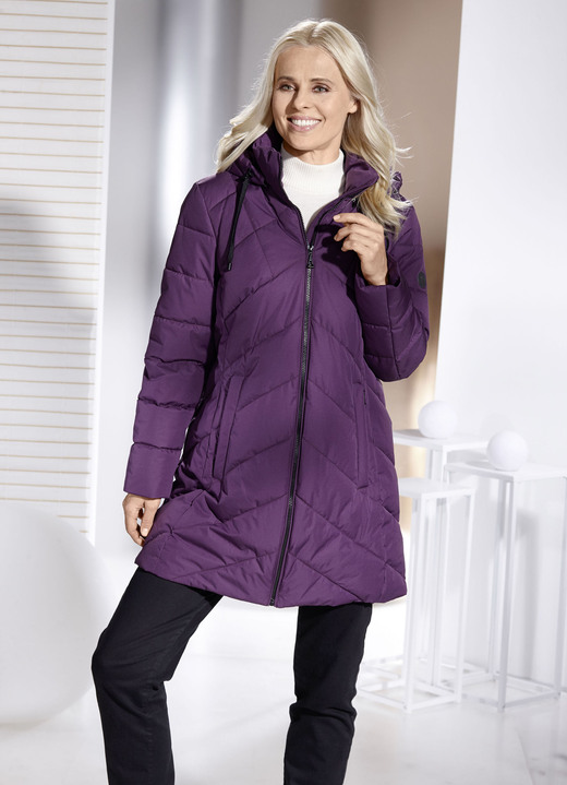 Jacken & Mäntel - Funktionsjacke mit abnehmbarer Kapuze Jacken & Mäntel - Funktionsjacke mit abnehmbarer Kapuze, in Größe 038 bis 060, in Farbe AMETHYST